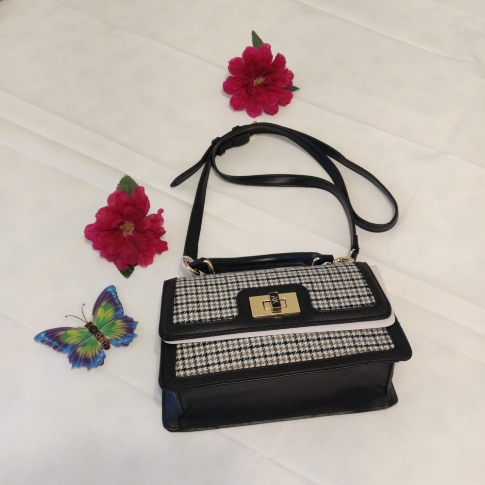 ANNE KLEIN Women's shoulder bag with trim